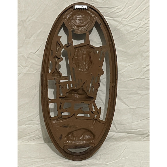 Vintage Burwood Oval Hanging Wall Plaque Plastic Rocking Chair & Cat on Rug MCM - Picture 2 of 7